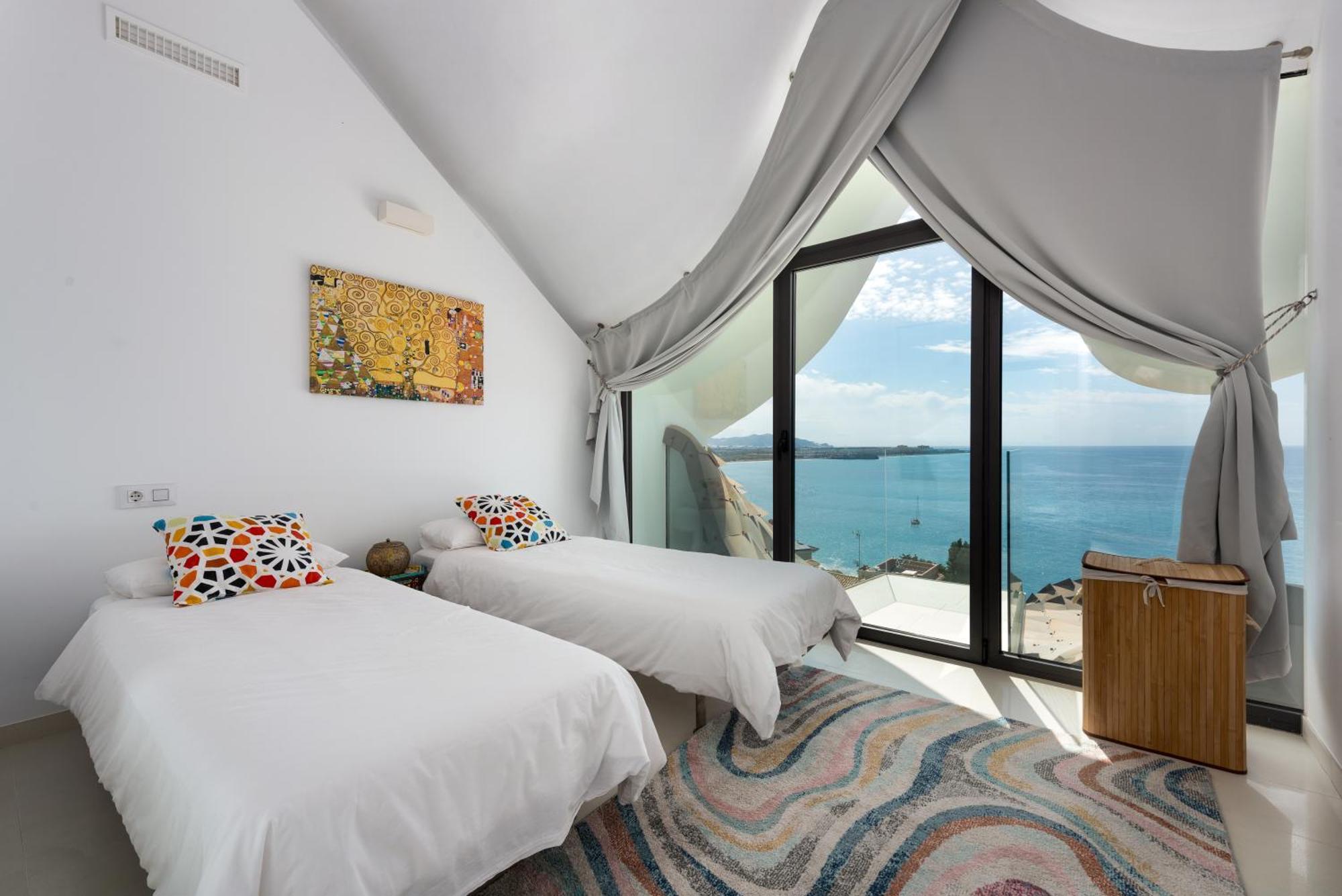 Rentitspain Casa Del Acantilado Piscina Climatizada ซาโลเบรญา ภายนอก รูปภาพ