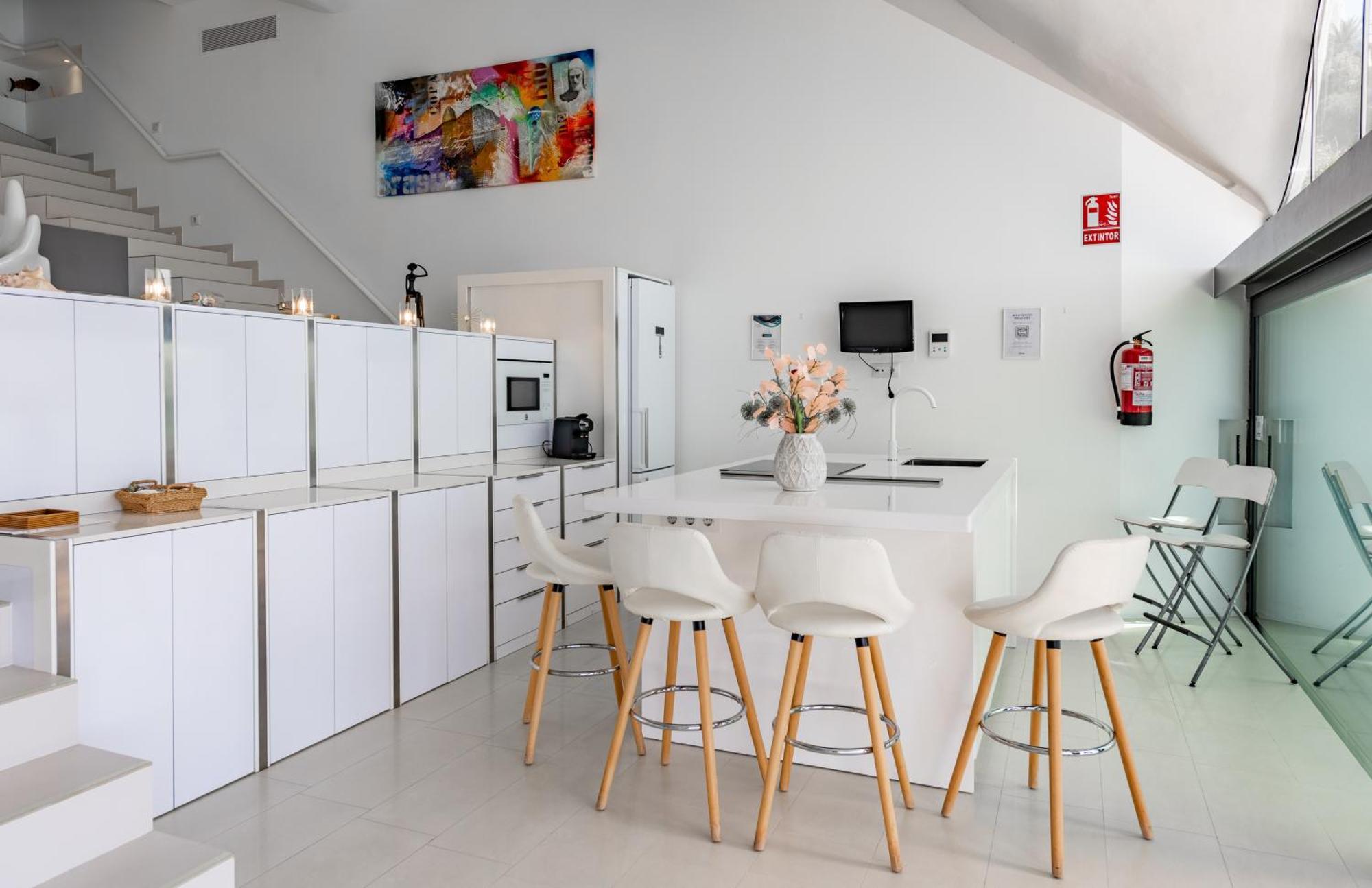 Rentitspain Casa Del Acantilado Piscina Climatizada ซาโลเบรญา ภายนอก รูปภาพ