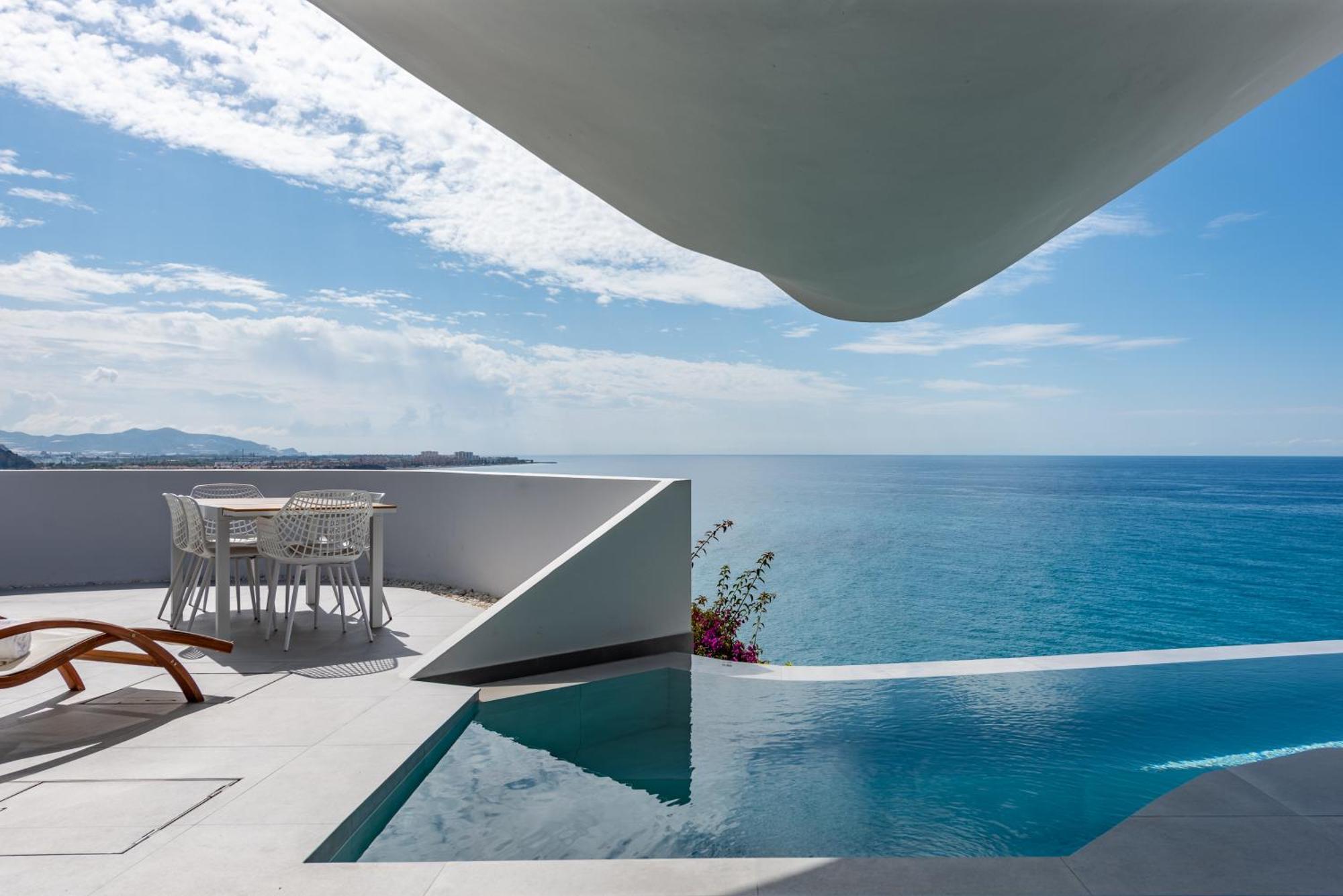 Rentitspain Casa Del Acantilado Piscina Climatizada ซาโลเบรญา ภายนอก รูปภาพ