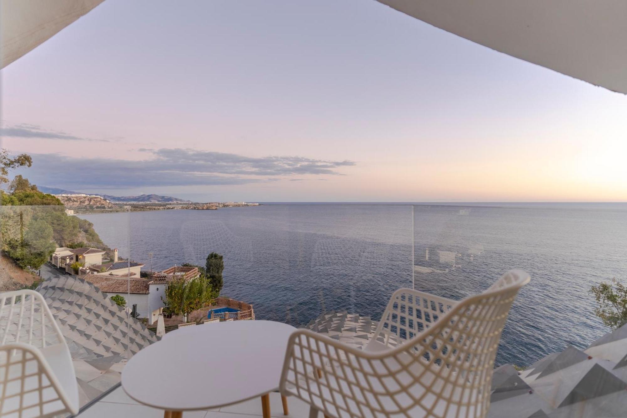 Rentitspain Casa Del Acantilado Piscina Climatizada ซาโลเบรญา ภายนอก รูปภาพ